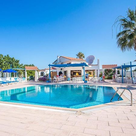 Muses Hotel Фаліракі Екстер'єр фото