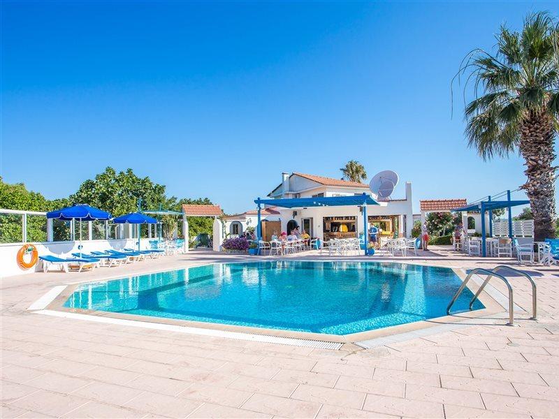 Muses Hotel Фаліракі Екстер'єр фото