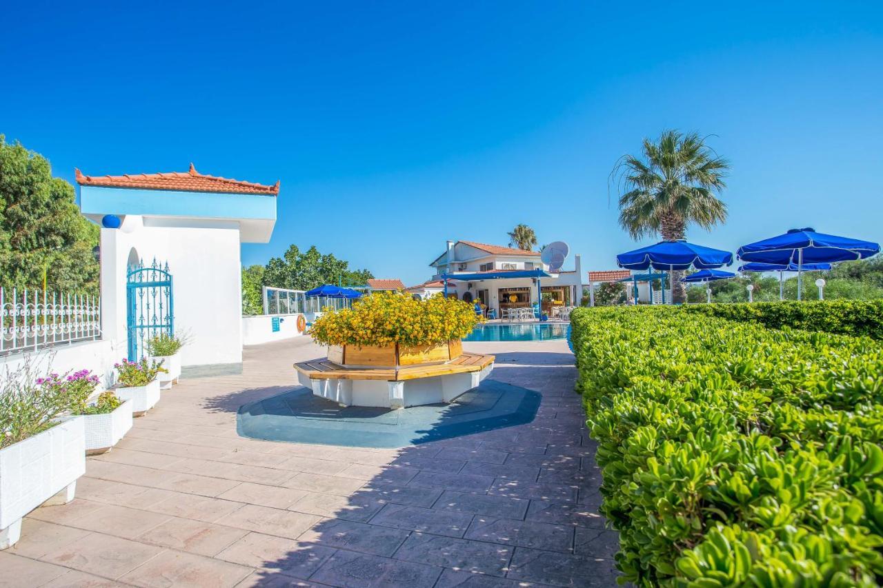 Muses Hotel Фаліракі Екстер'єр фото
