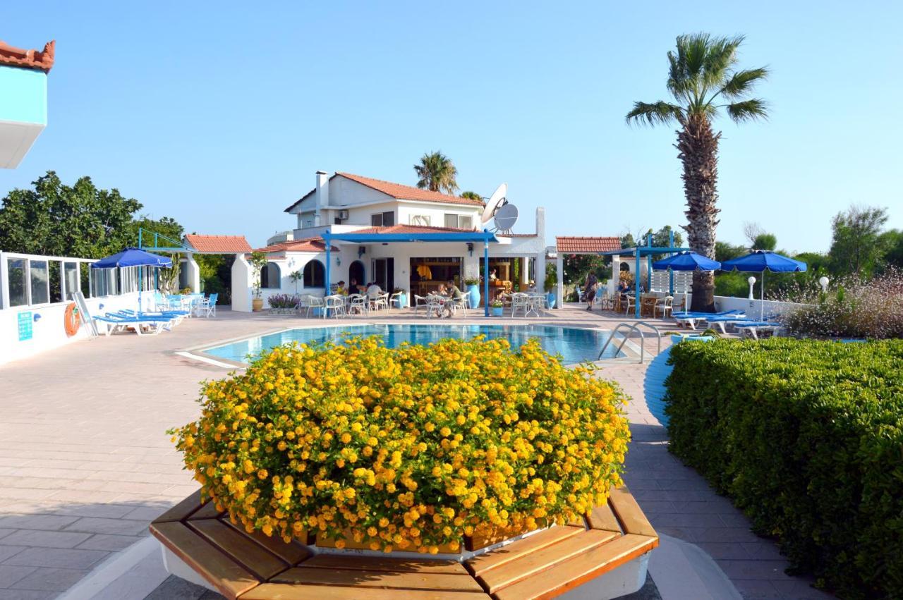 Muses Hotel Фаліракі Екстер'єр фото